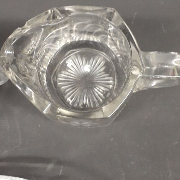 3 pc etched floral crystal sugar/creamer, & sm. dish with bottom star design - Picture 4 of 13